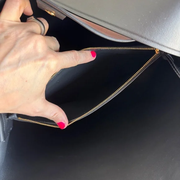 Acne Studios Musubi Midi Shoulder Bag – NWOT – BLACK - Picture 12 of 16